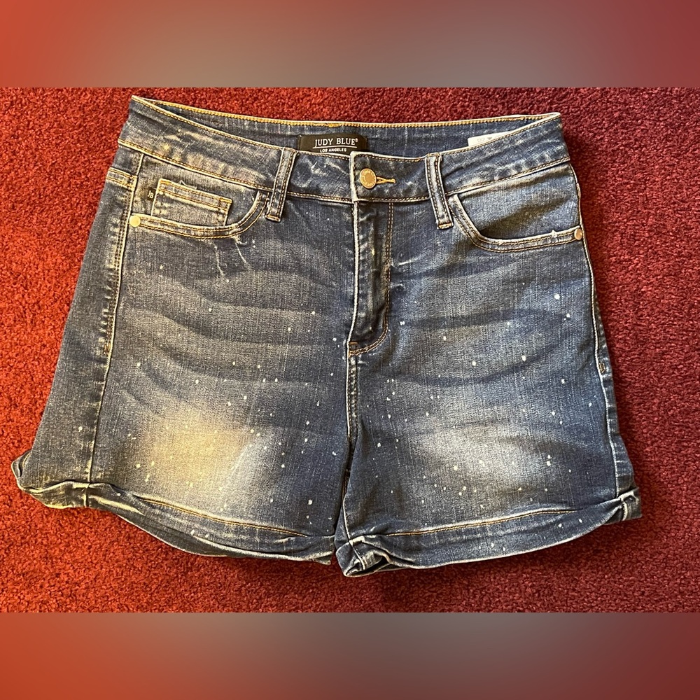 Judy Blue “Paint Splatter” Denim Shorts - Size Med. Like New Condition!